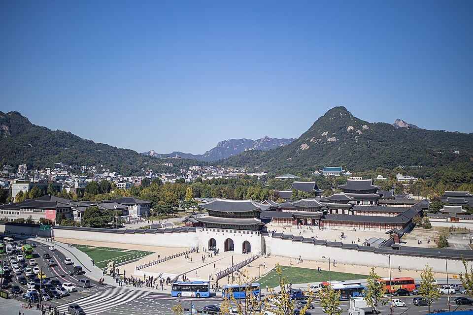 Gwanghwamun Gate at Gyeongbokgung Palace in Seoul